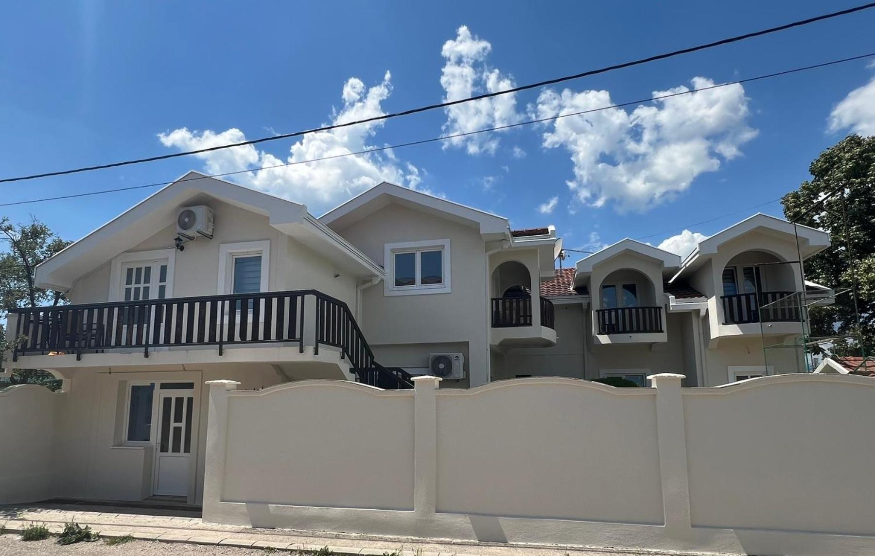 Js Apartmani Niksic Luaran gambar