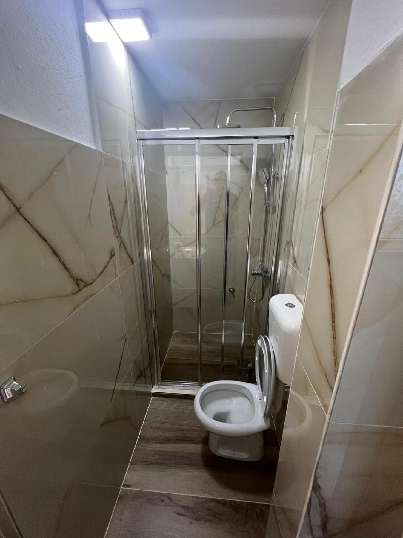 Js Apartmani Niksic Luaran gambar
